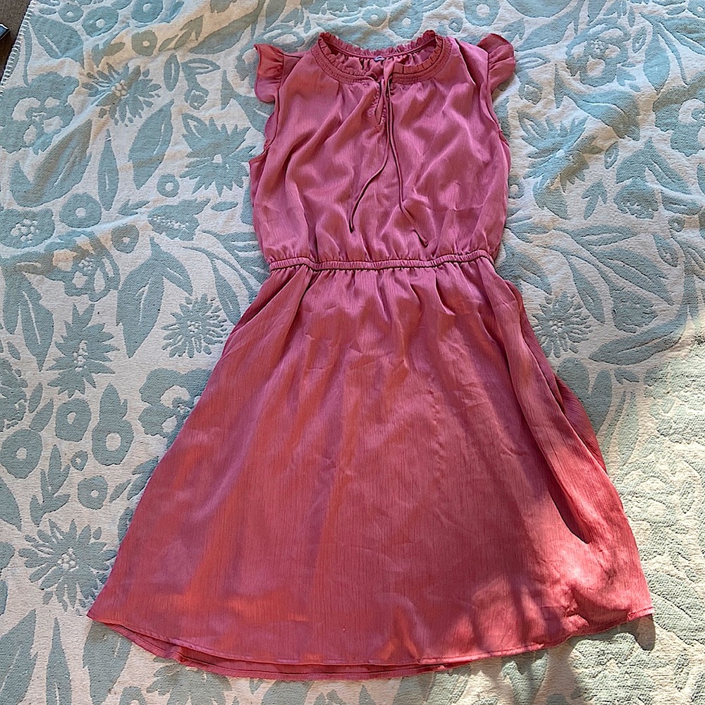 Adorable Extra Large XL Pink Flutter Sleeve midi dress textured romantic